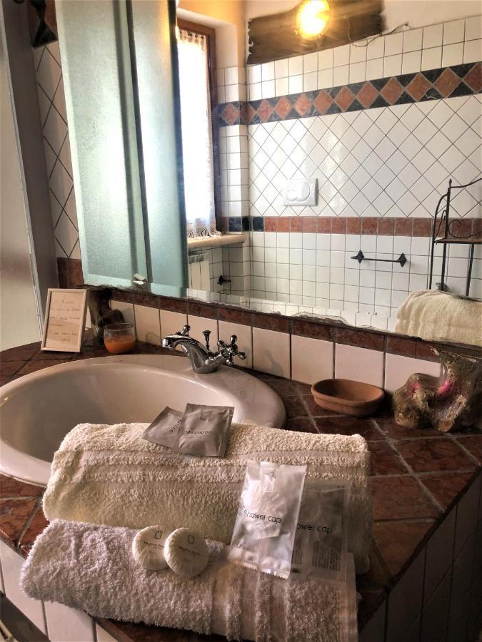 Villa Depandance, Casale l'Antica Mola Castel Madama Esterno foto